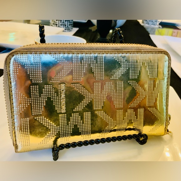 : "Michael Kors Gold-Tone Studded Zip-Around Wallet - Picture 4 of 7